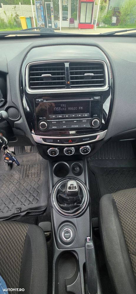Mitsubishi ASX - 14