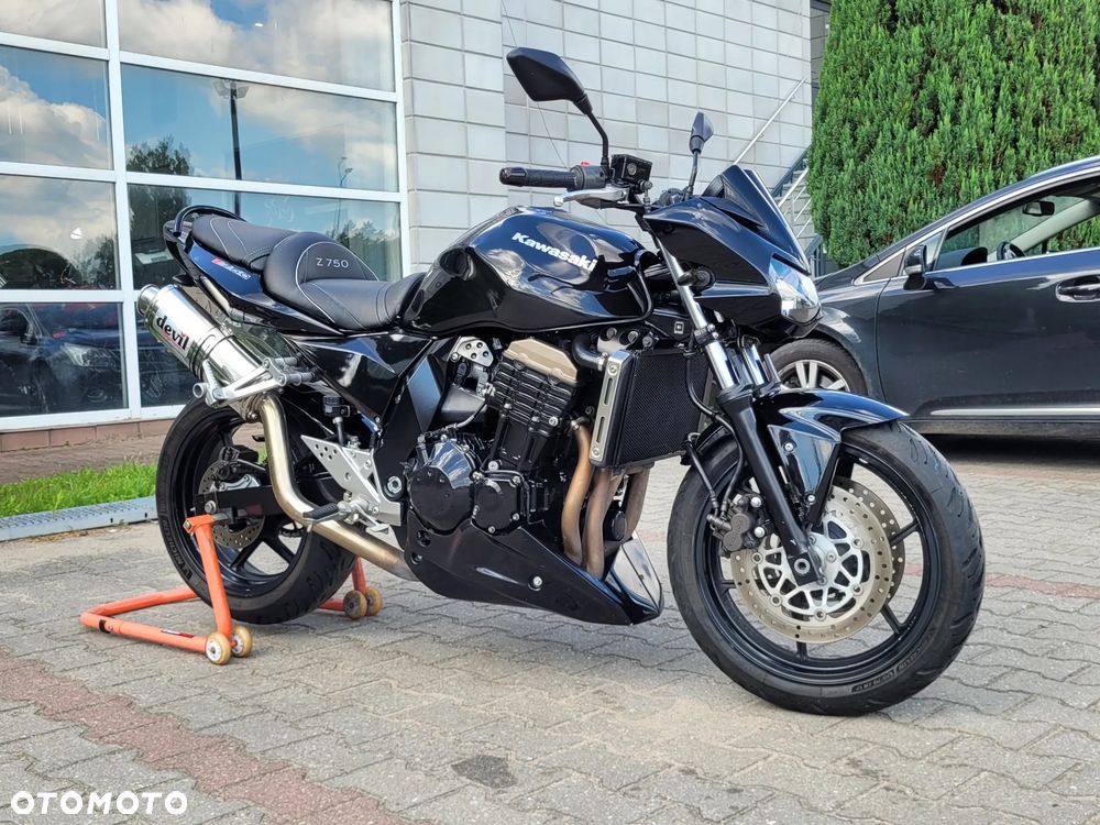 Kawasaki Z - 7