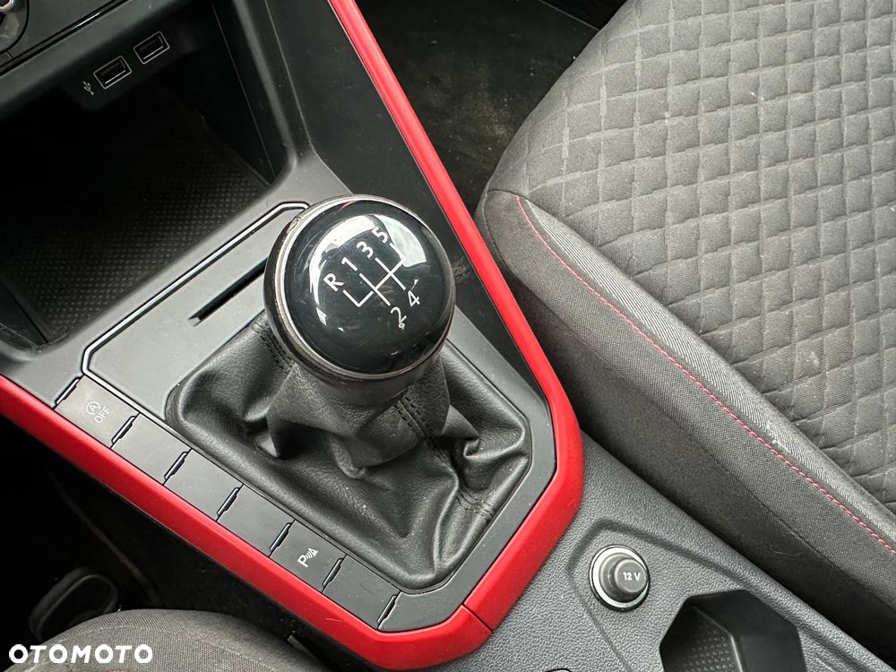 Volkswagen Polo 1.6 TDI SCR JOIN - 27