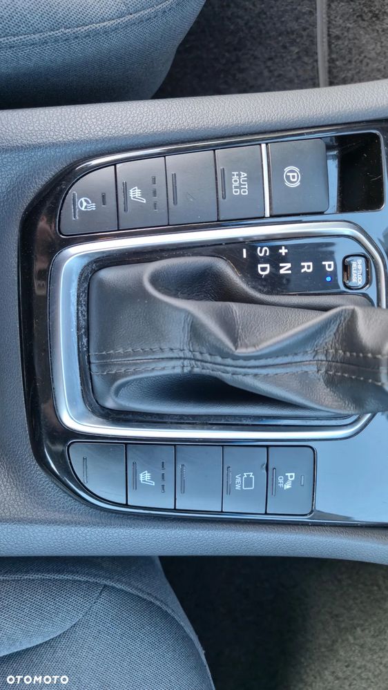 Hyundai IONIQ Hybrid Premium - 5