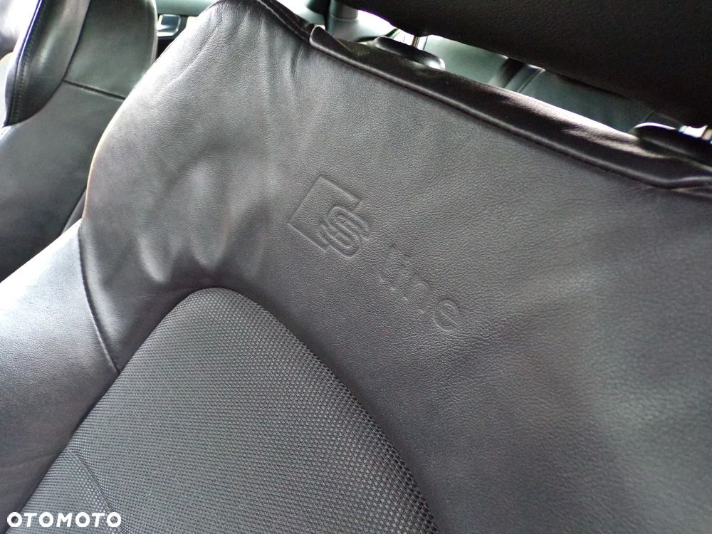 Audi A3 Sportback 1.4 TFSI S Line Sportpaket plus - 25