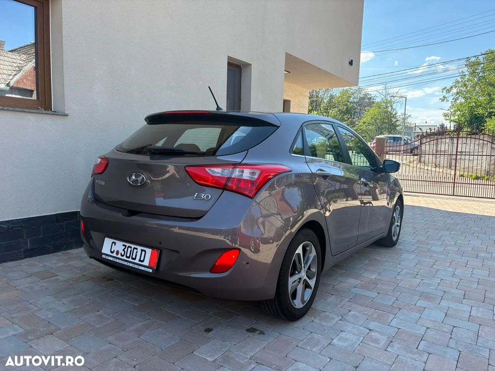 Hyundai i30 1.4 MPi TPMS Classic - 4