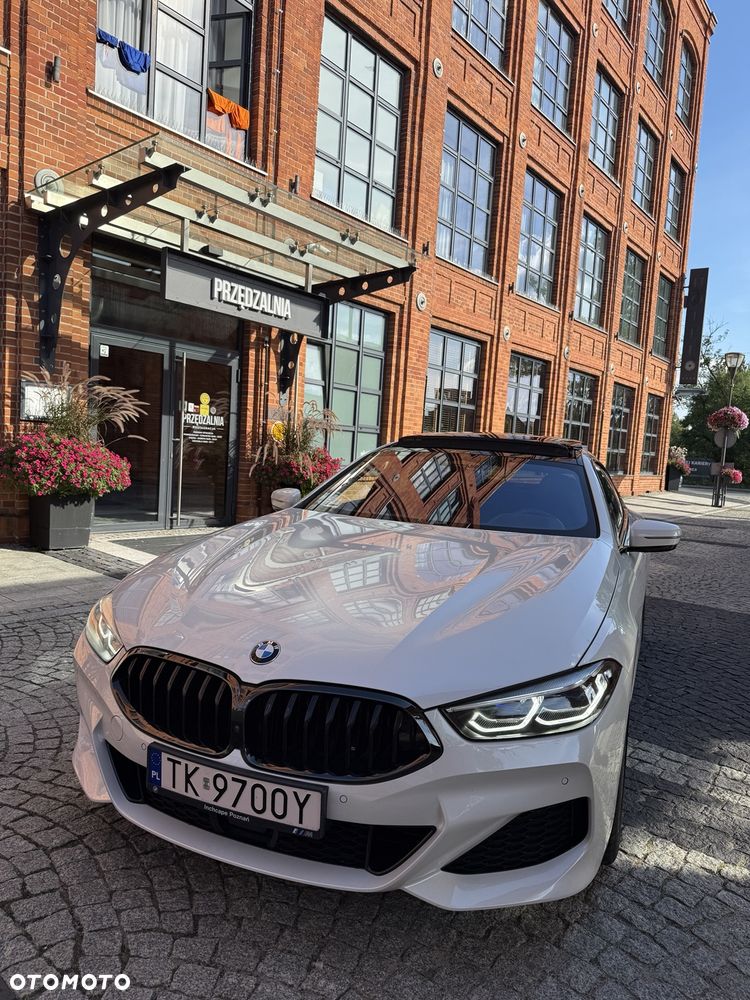 BMW Seria 8 - 7