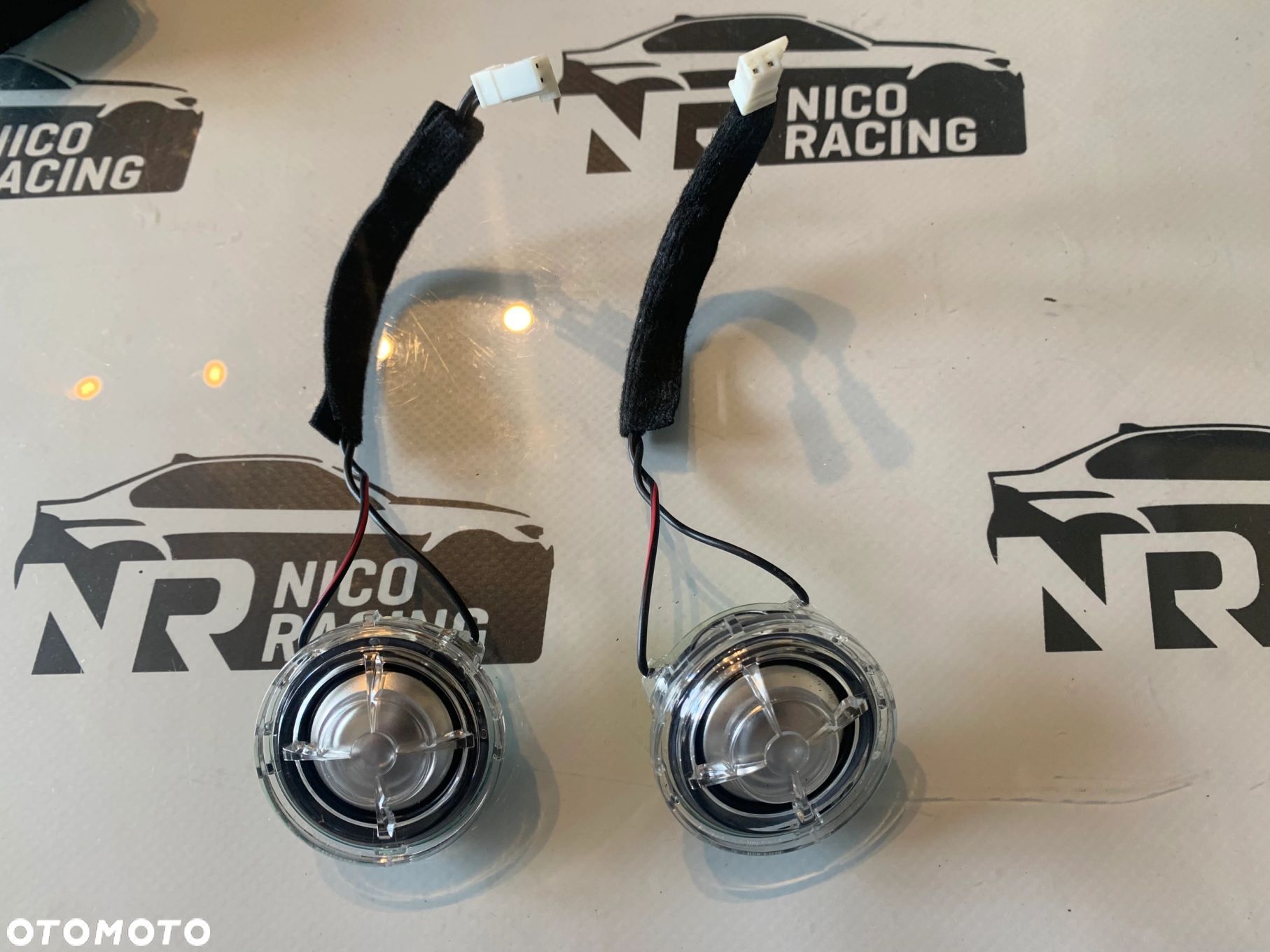 GŁOŚNIK WYSOKOTONOWY DESKI BOWERS & WILKINS BMW G30 G31 G32 G14 G05 9388608 - 1