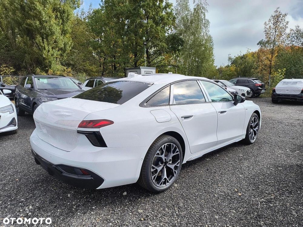 Audi A6 - 4