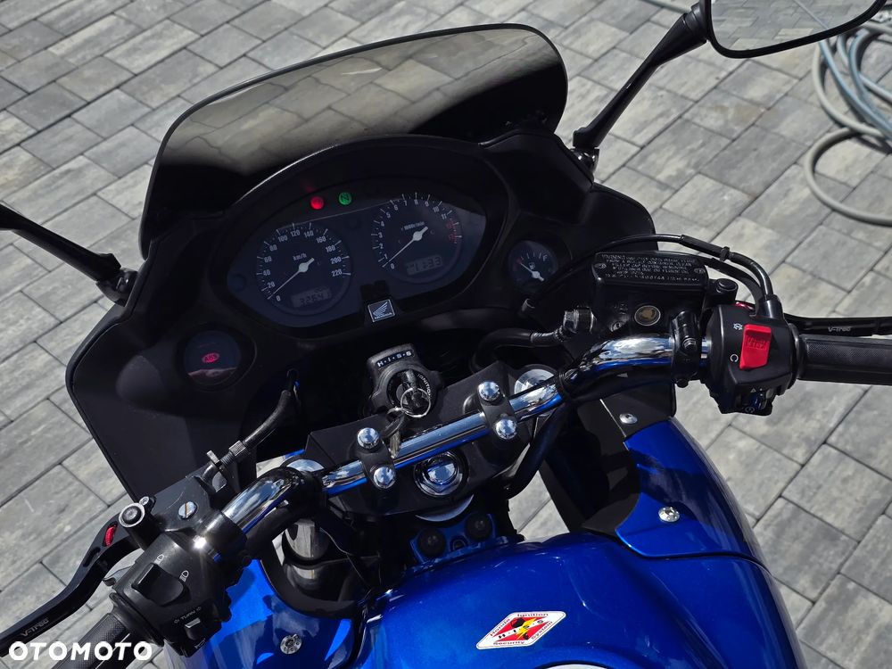 Honda CBF - 9