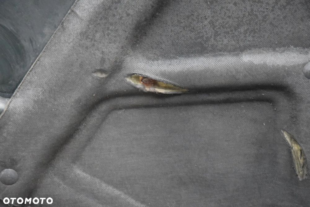 SUZUKI GRAND VITARA I MASKA - 19