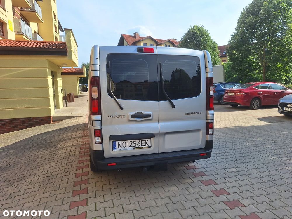 Renault Trafic 2.0 dCi - 6