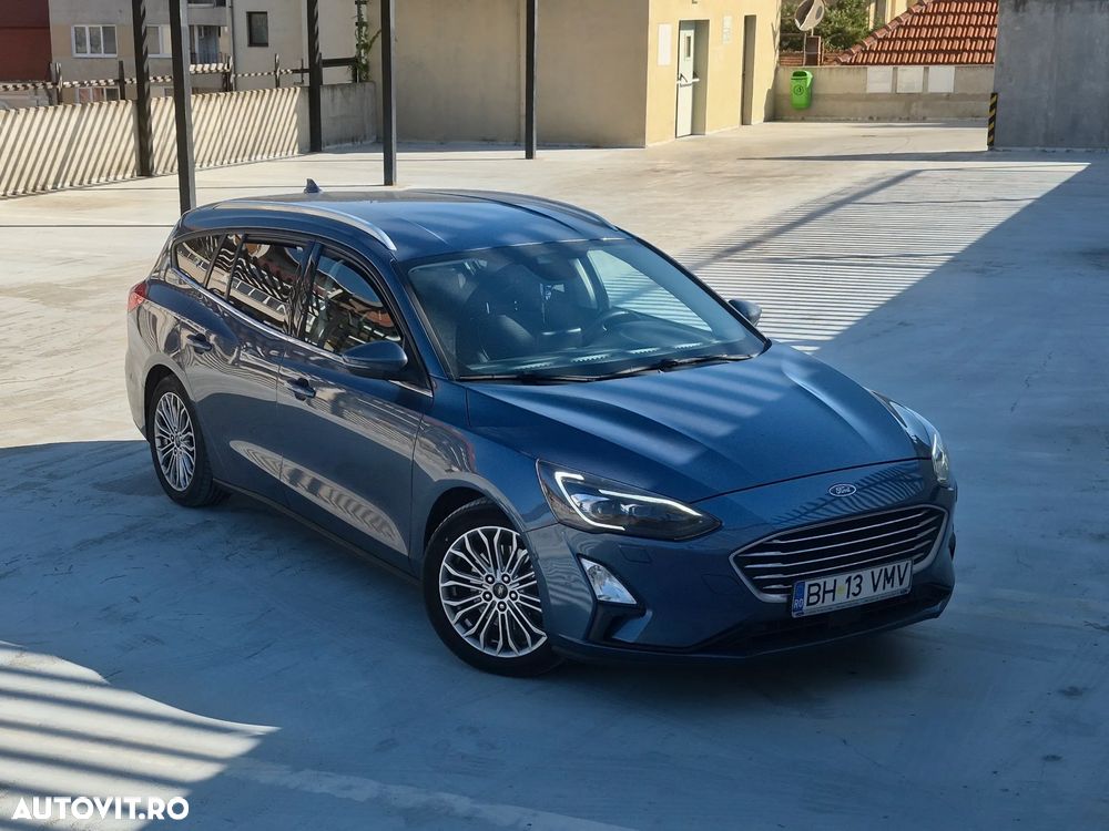 Ford Focus 2.0 TDCI DPF Start-Stopp-System Titanium - 2