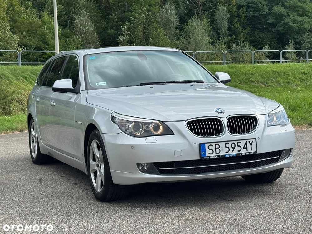 BMW Seria 5 525d xDrive - 6