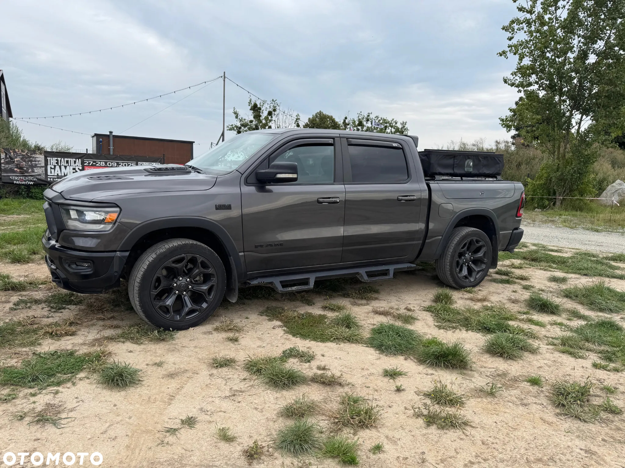 Dodge RAM 1500 5.7 4x4 - 2