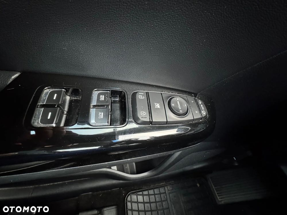 Kia Sportage 1.6 GDI L Business Line Plus 2WD - 20