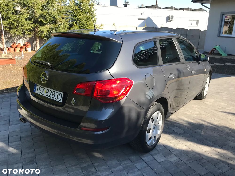 Opel Astra 1.4 Turbo Design Edition - 8