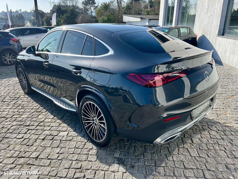 Mercedes-Benz GLC 300 e Coupe 4Matic - 8