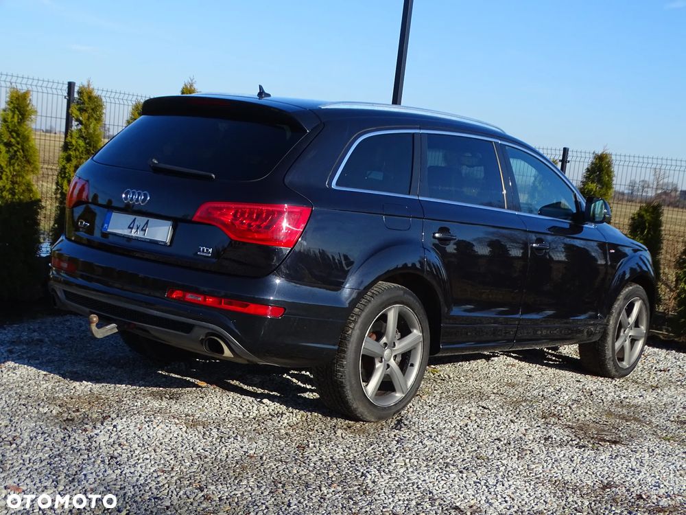 Audi Q7 - 7