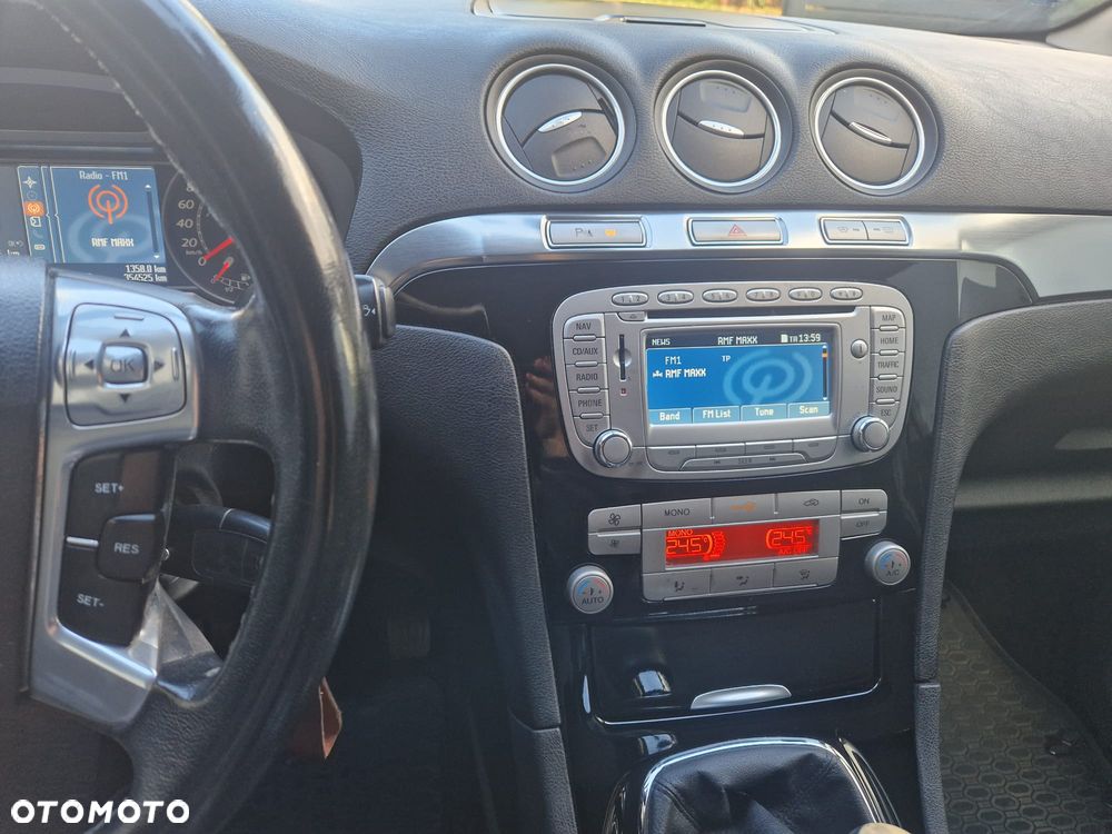 Ford S-Max - 4