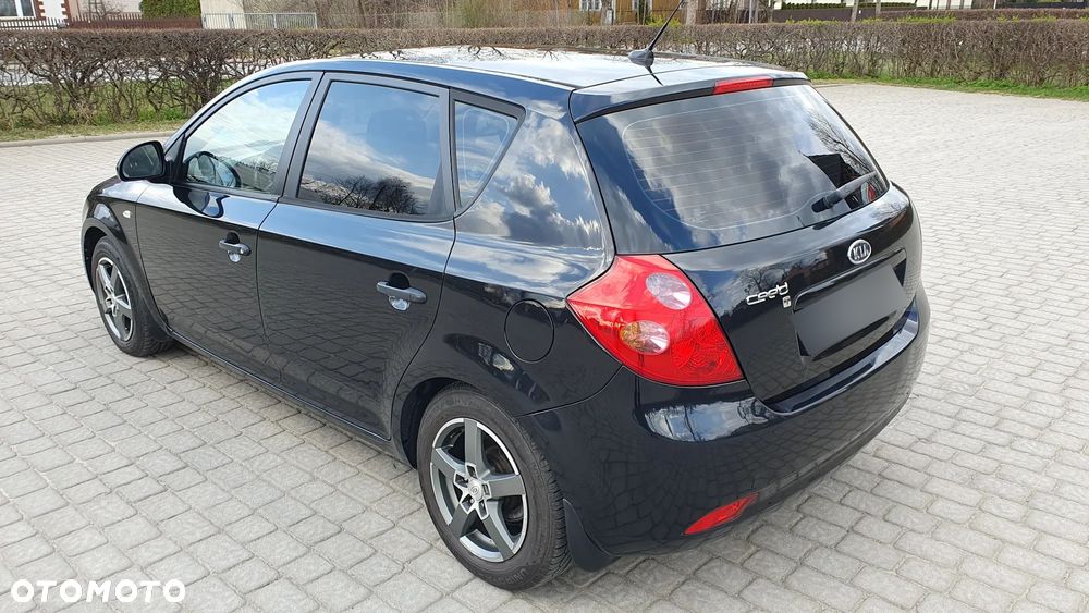 Kia Ceed 1.6 Crdi Comfort - 5