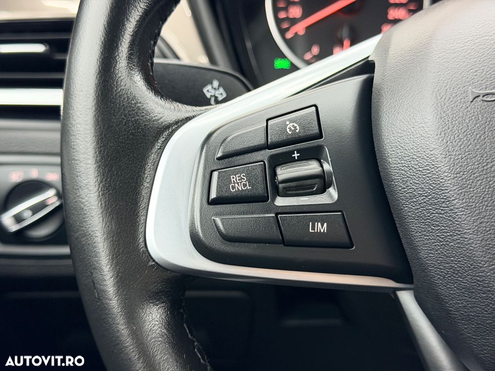 BMW X1 sDrive16d Advantage - 33