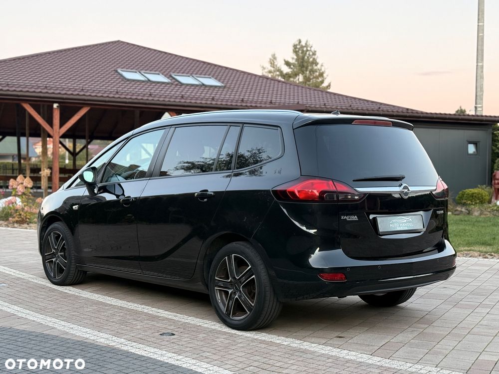 Opel Zafira - 12