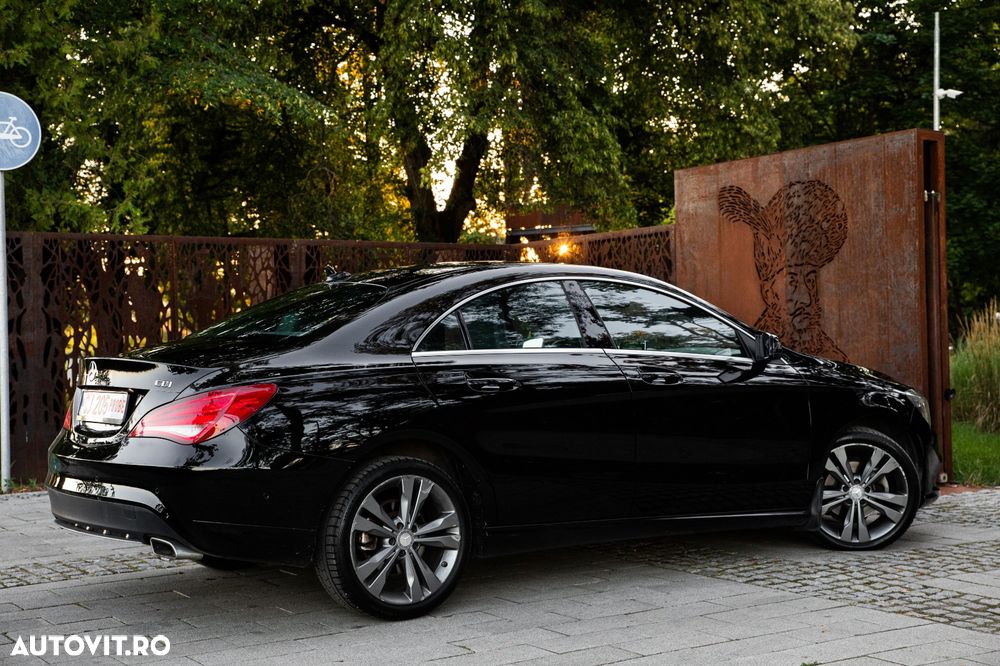 Mercedes-Benz CLA 200 d 7G-DCT AMG Line - 9