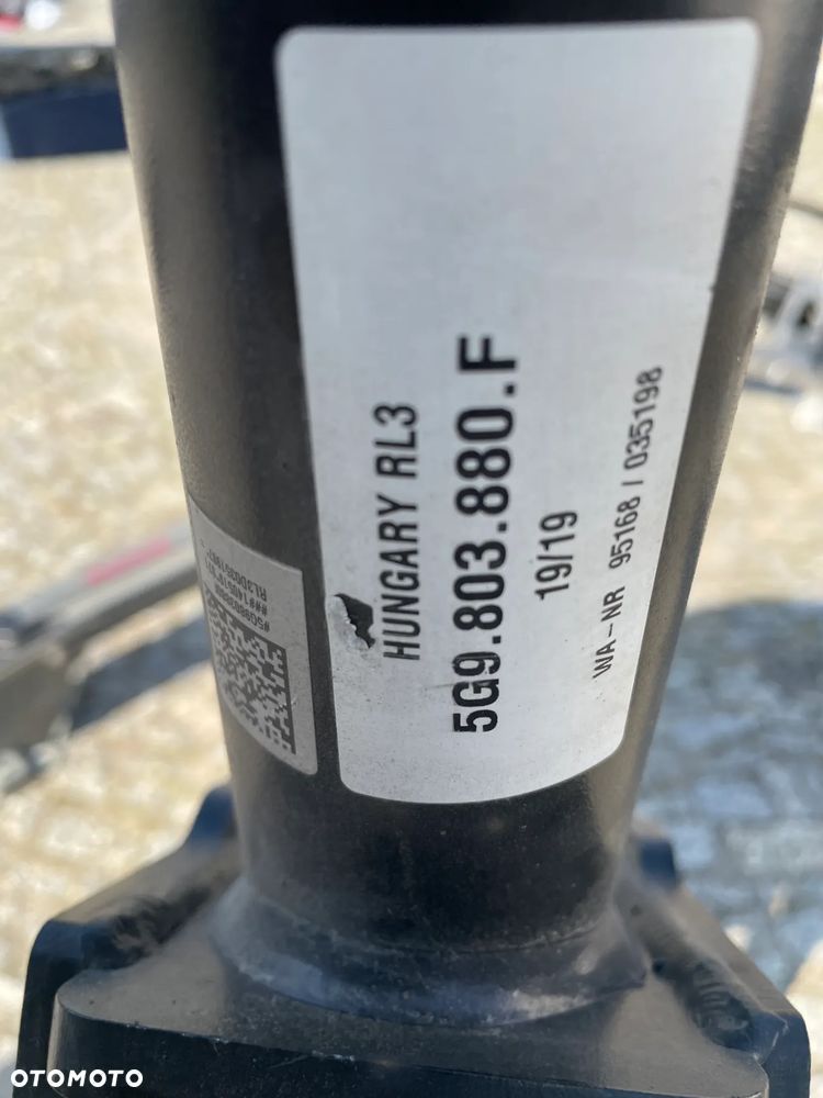 Hak holowniczy GOLF VII kombi 5G9803880F oryginał - 3