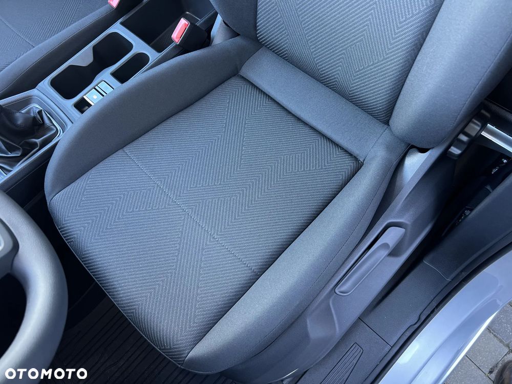 Ford Transit Connect - 12