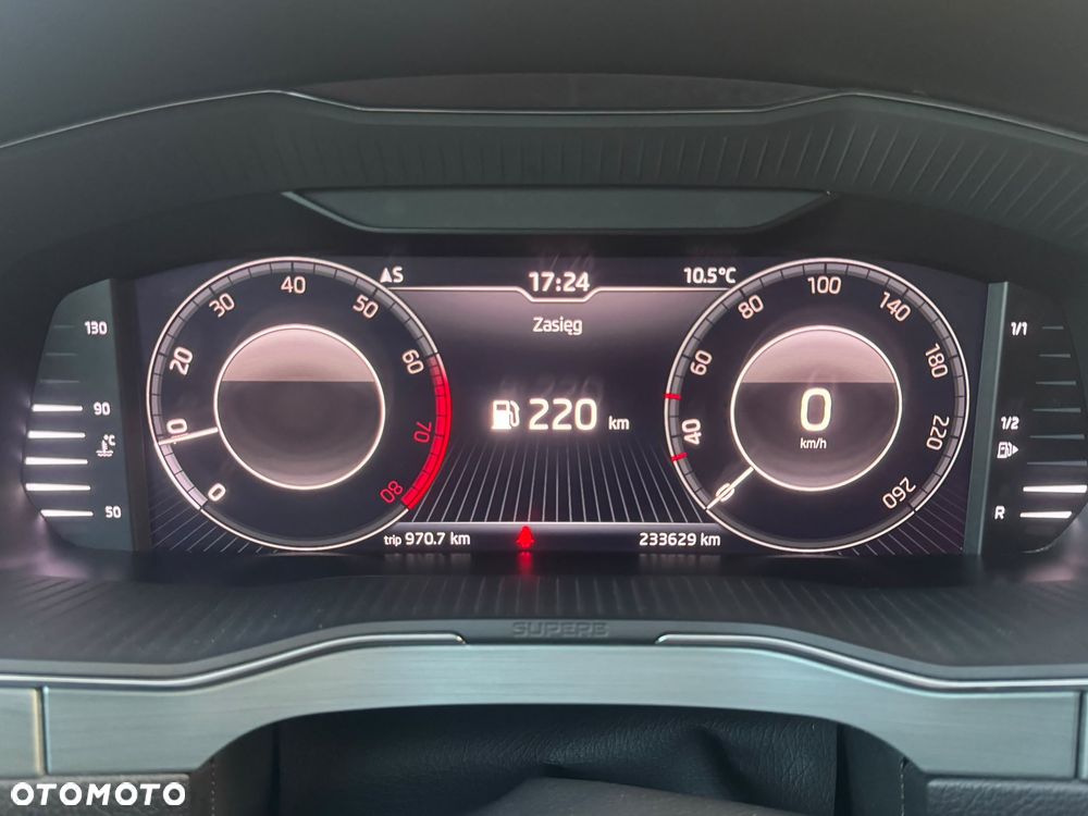 Skoda Superb 1.5 TSI ACT Style - 18