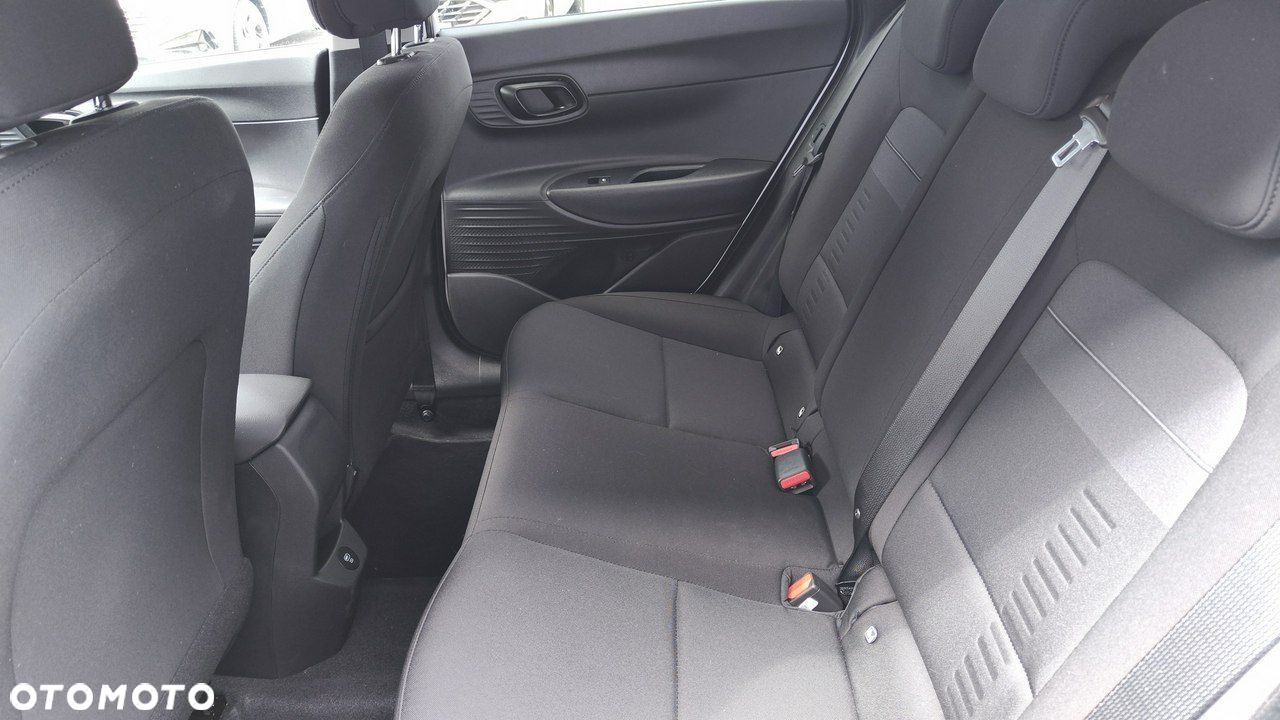 Hyundai Bayon - 12