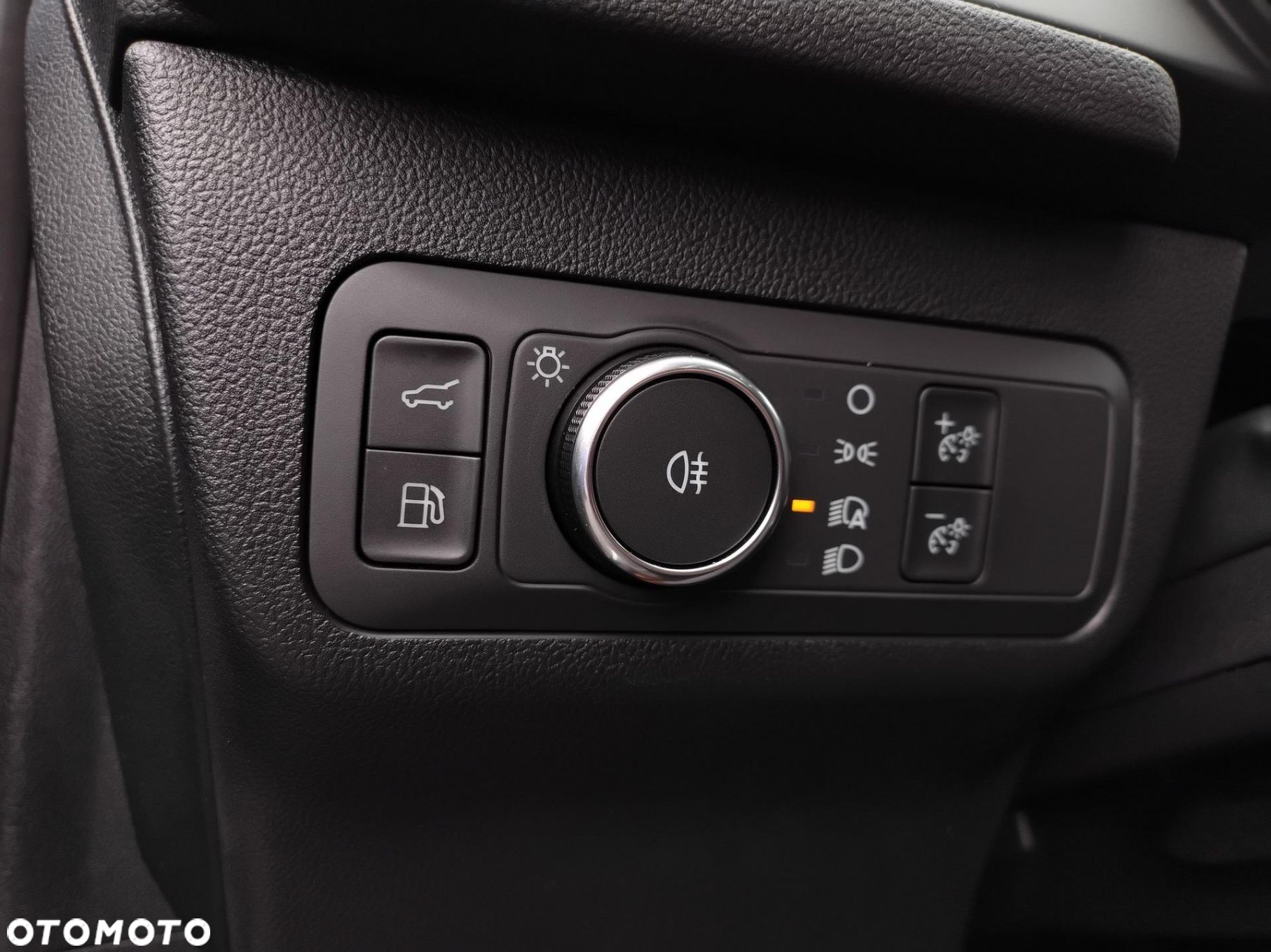 Ford Kuga 2.5P PHEV FWD ST-Line X eCVT - 27