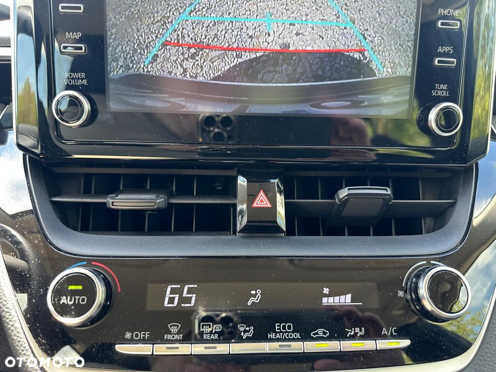 Toyota Corolla - 17