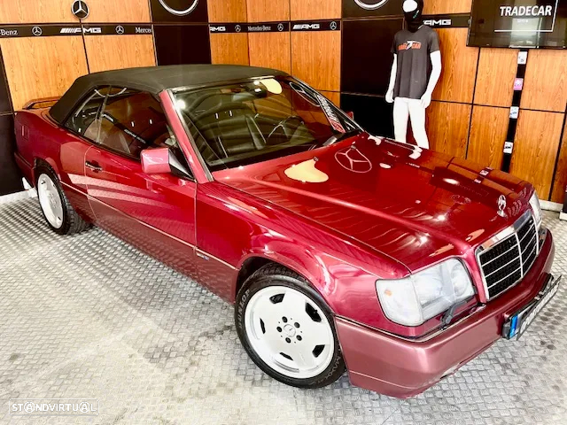 Mercedes-Benz 300 - 10