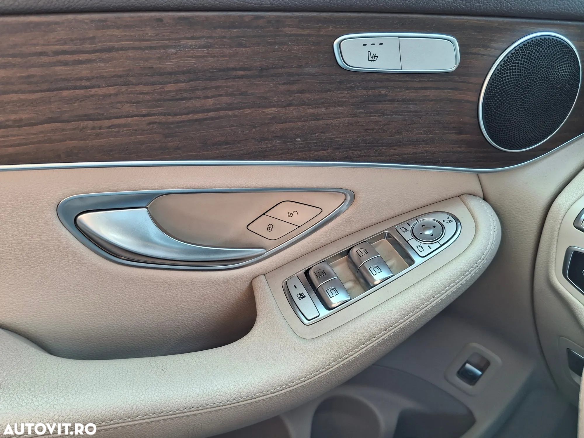 Mercedes-Benz GLC - 20