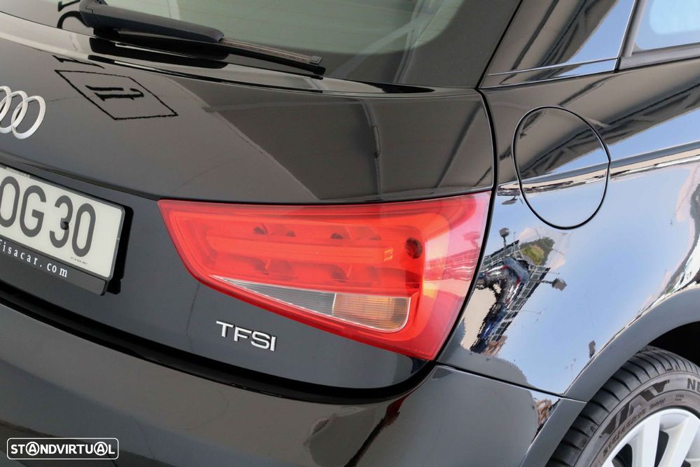 Audi A1 1.2 TFSI Admired - 10