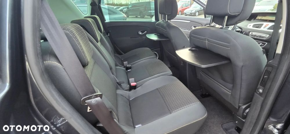 Renault Scenic dCi 130 FAP Expression - 32