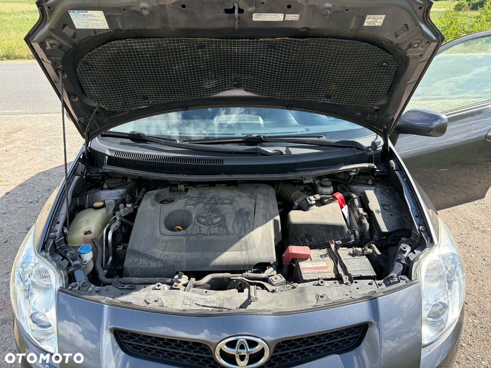 Toyota Auris 1.4 D-4D 2010 - 7