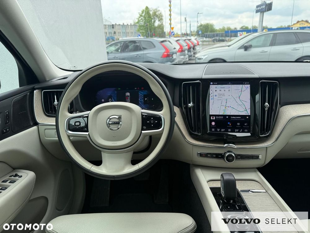 Volvo XC 60 - 30