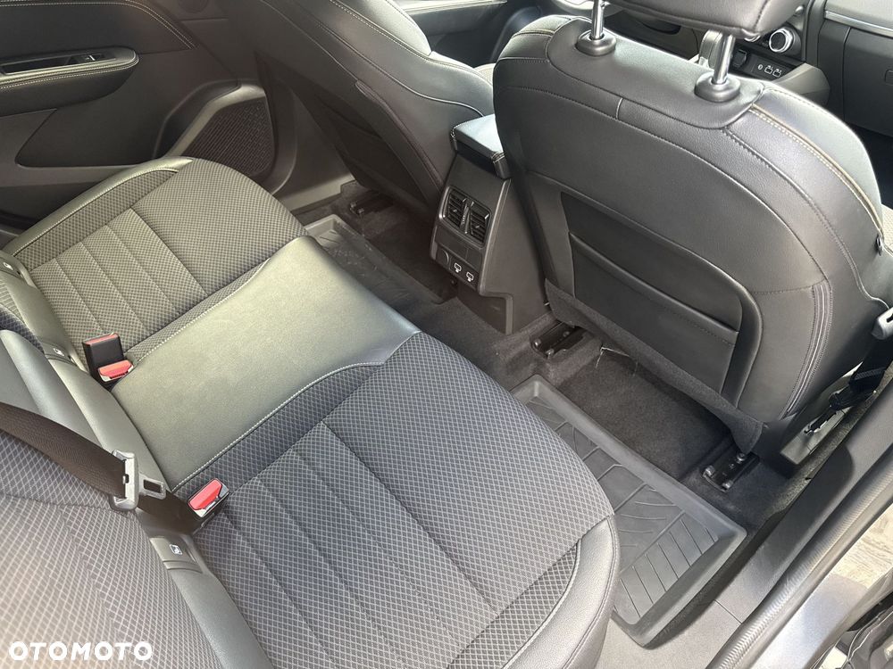 Renault Arkana 1.3 TCe mHEV Techno EDC - 13