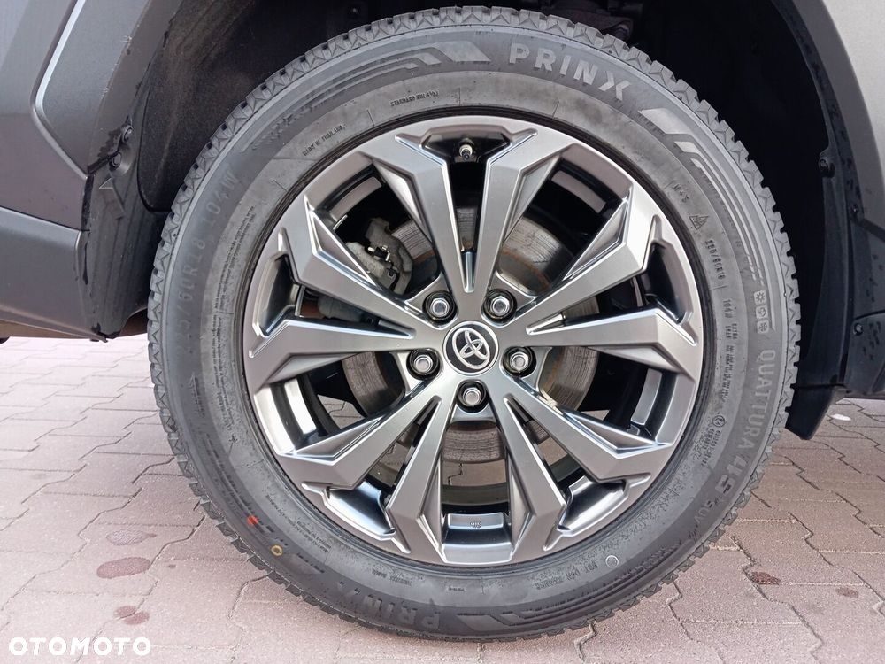 Toyota RAV4 - 22