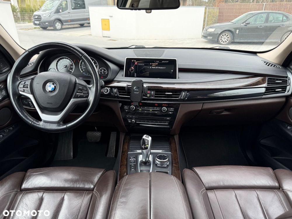 BMW X5 xDrive35i - 18