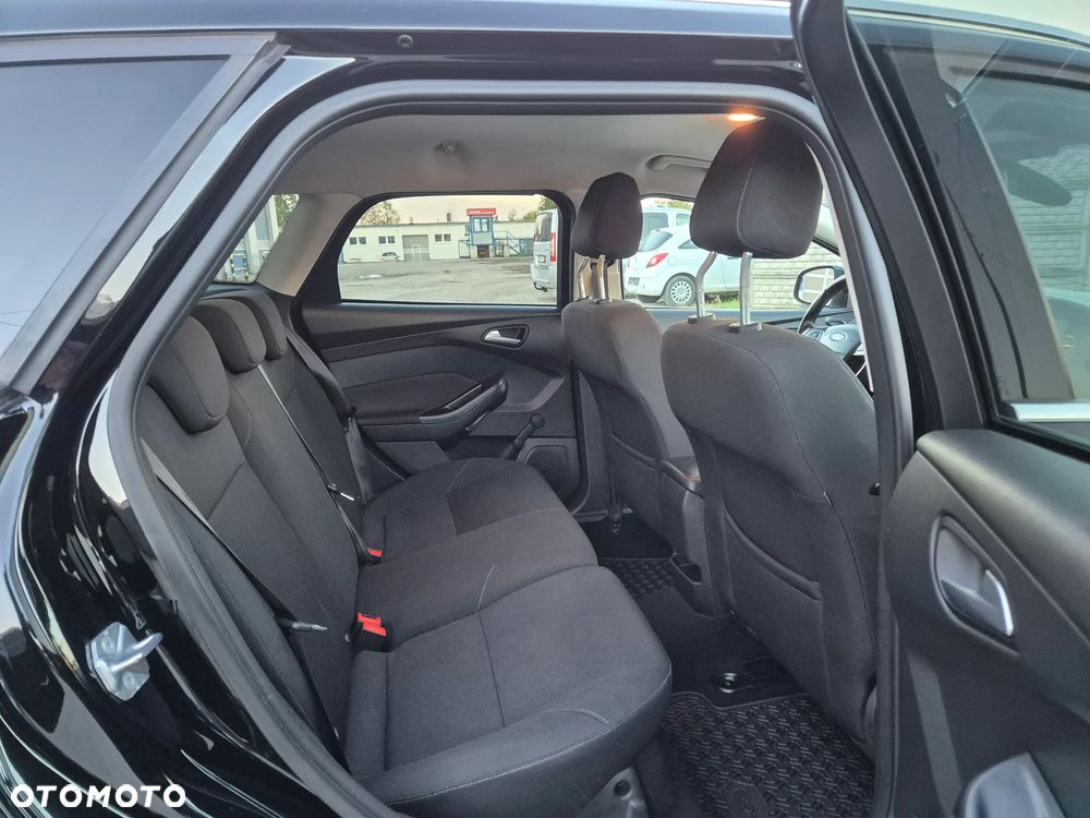 Ford Focus - 31