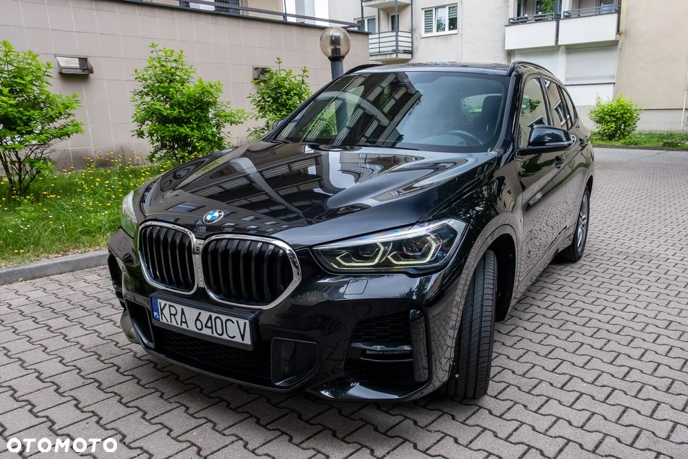 BMW X1 xDrive20i M Sport - 1