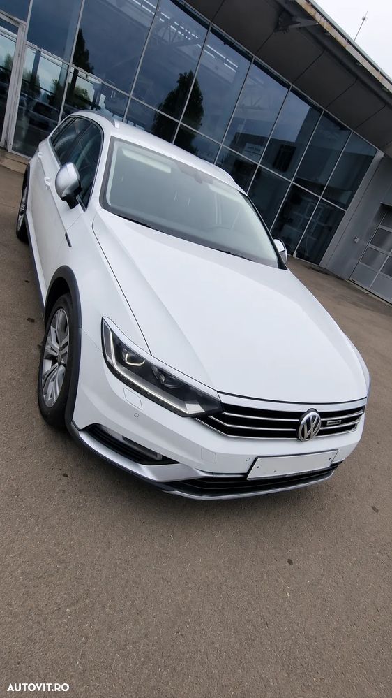 Volkswagen Passat 2.0 TDI SCR (BlueMotion Tech) 4Mot DSG Highline - 3