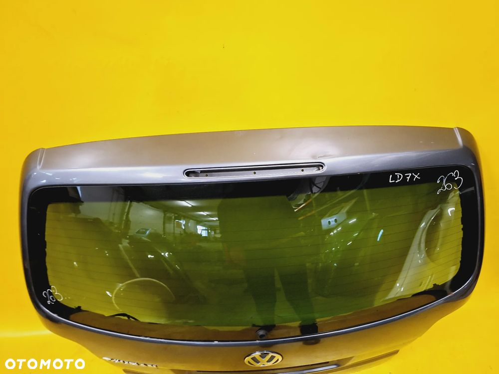 KLAPA SZYBA TYŁ TYLNA POKRYWA BAGAŻNIKA KLAPA SZYBA BAGAŻNIKA TYŁ VW TOURAN I LAK: LD7X NR263 - 10