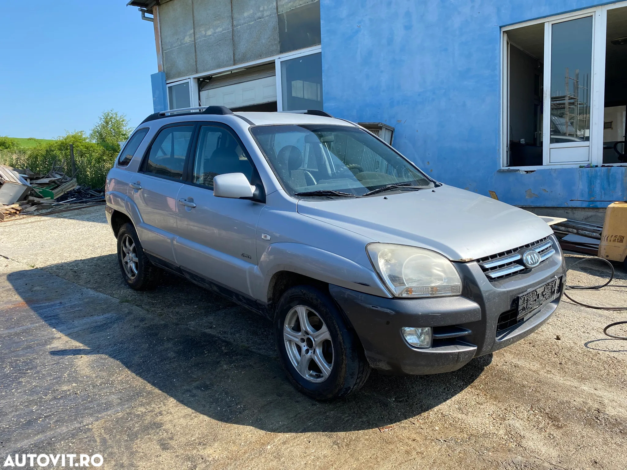 Dezmembrez piese Kia Sportage - 2