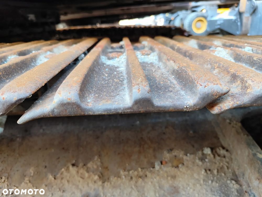 Volvo EC 210 CL - 28