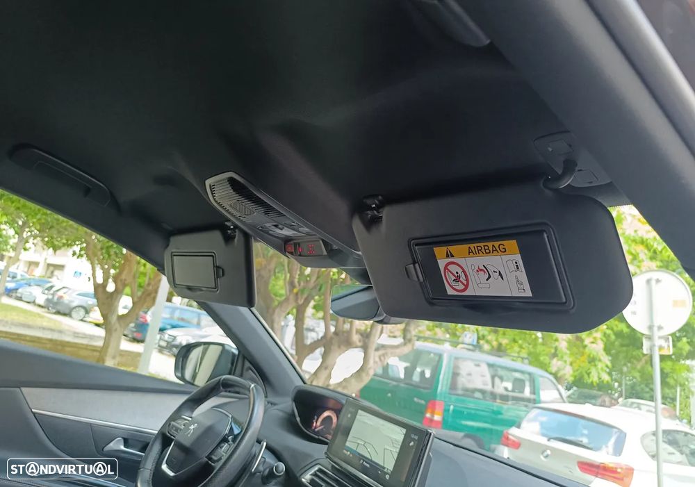 Peugeot 5008 1.2 PureTech GT EAT8 - 27