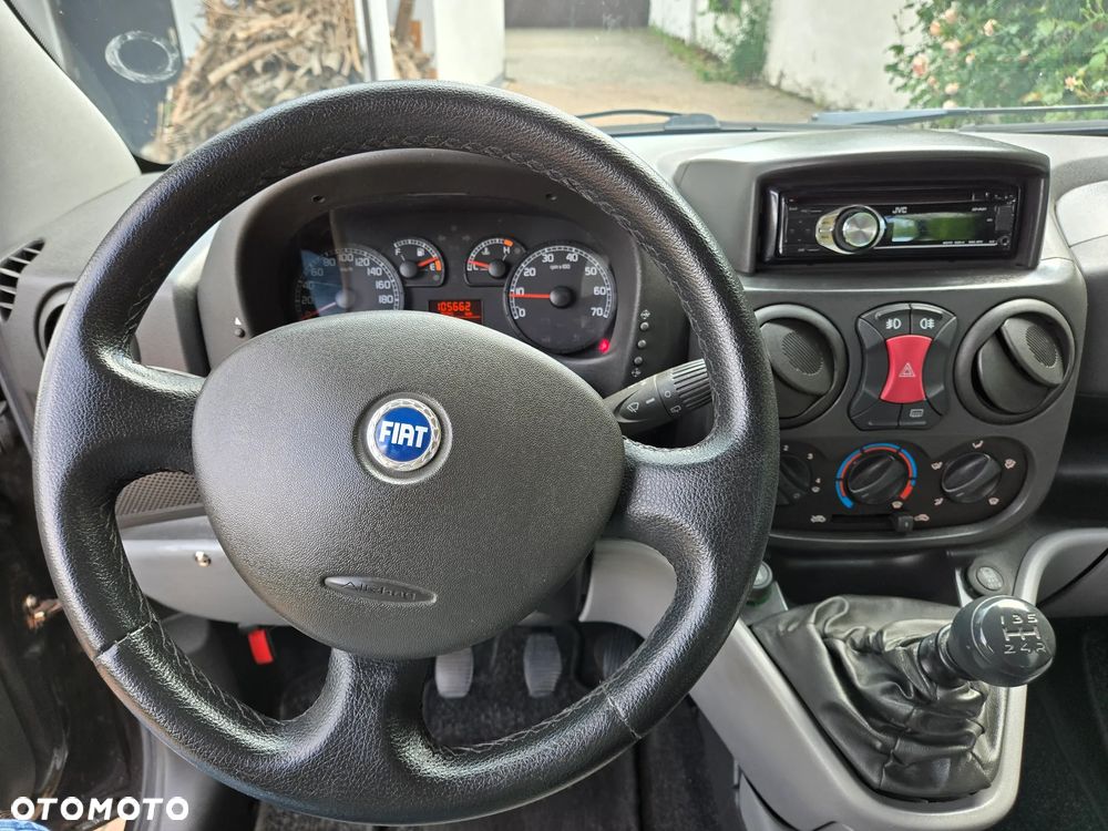 Fiat Doblo 1.4 8V Family - 16
