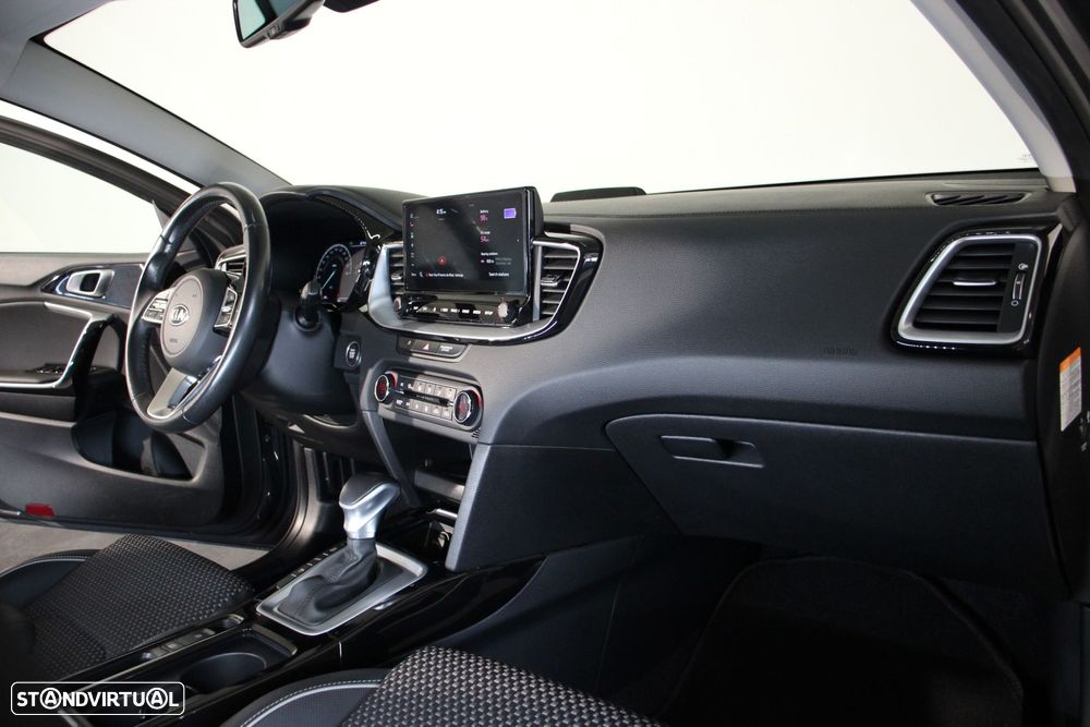 Kia XCeed 1.6 GDi PHEV First Edition - 11