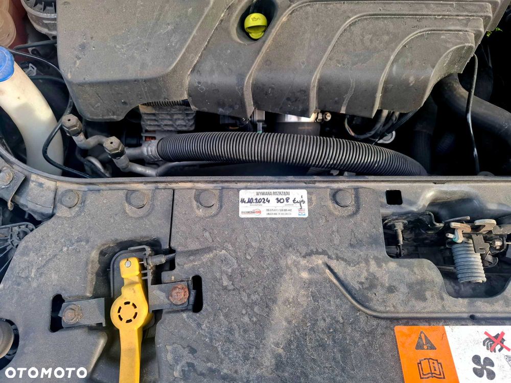 Ford S-Max - 8