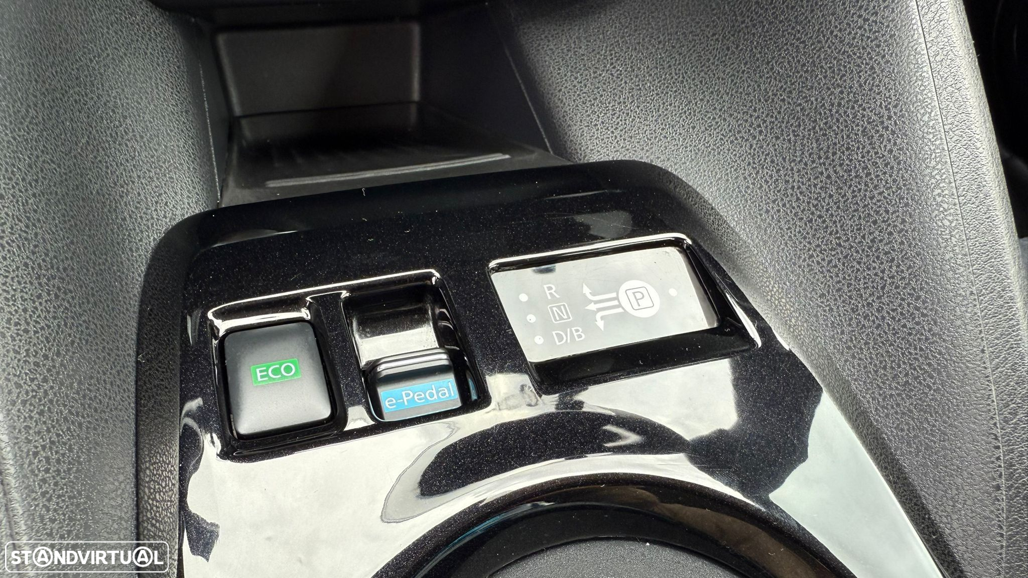 Nissan Leaf N-Connecta - 45